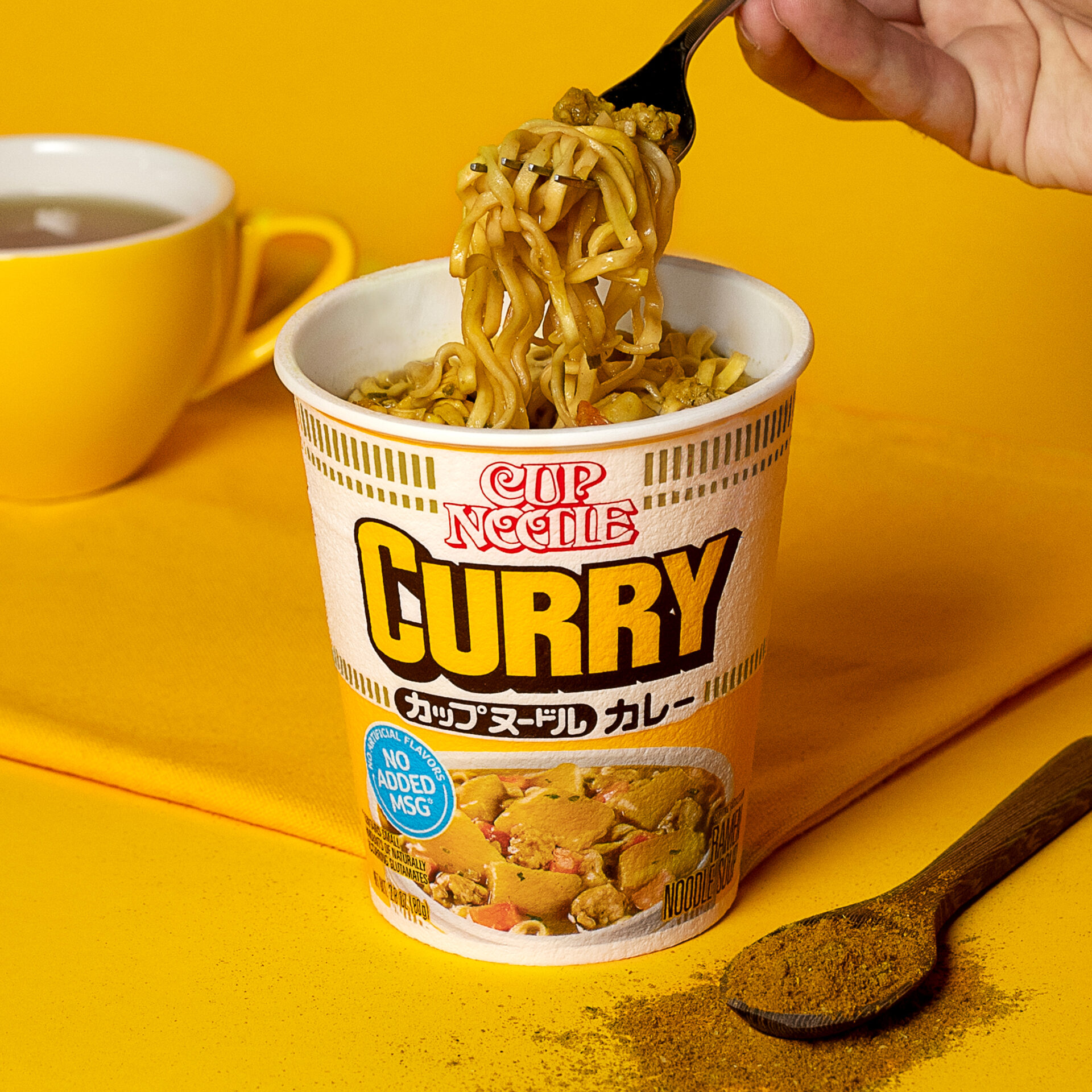 https://www.nissinfoods.com/wp-content/uploads/2023/03/23_NISSIN_Content_Product_CN_Global_Curry_SM_X1_0188_retouched_R1V1_3000x3000.jpg