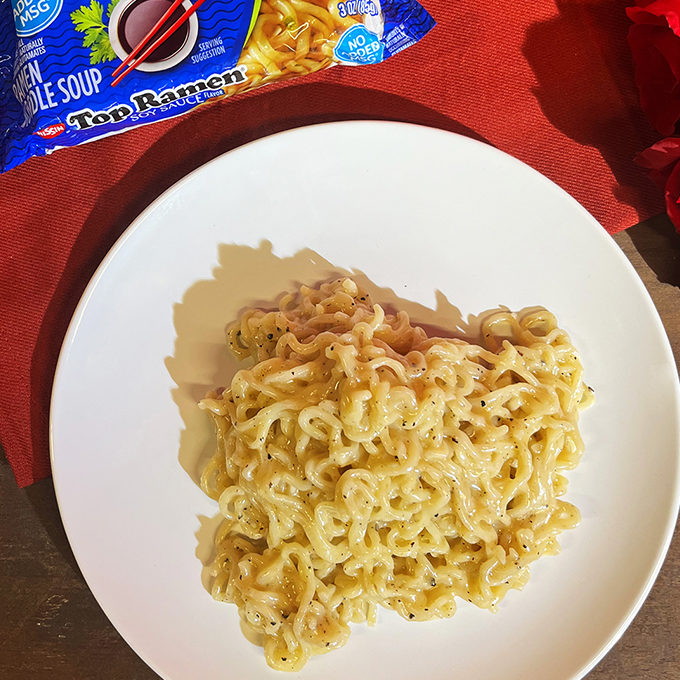 TOP RAMEN® CACIO E PEPE